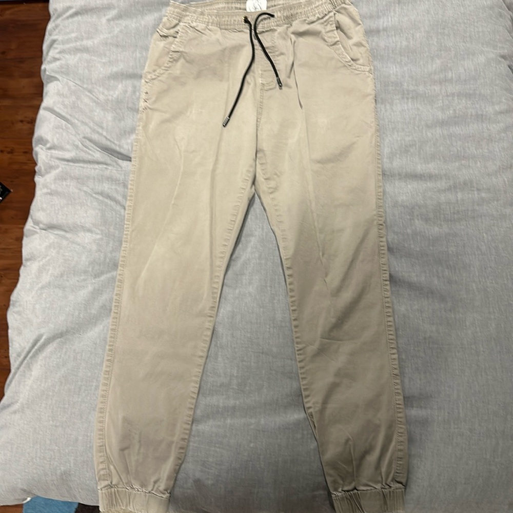 Kuwallatee cargo pants